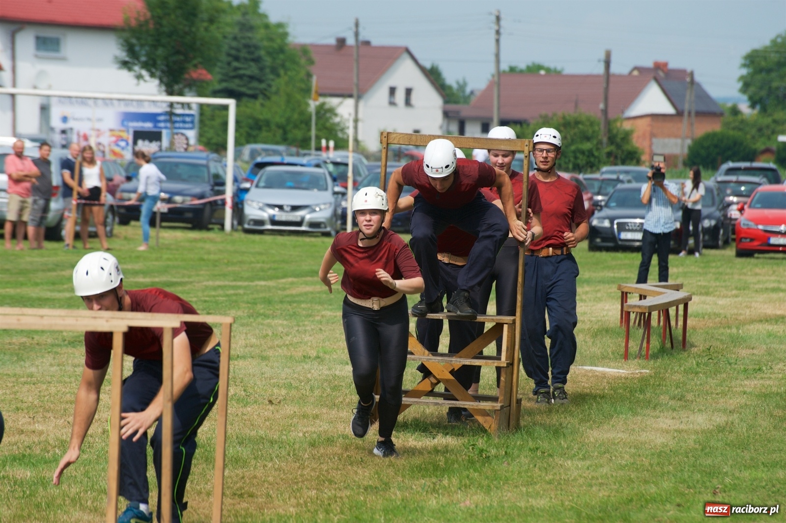 Zdjęcie w galerii na portalu naszraciborz.pl: Tak po strażacku bawiły się wczoraj Bieńkowice [FOTO] wiadomości z regionu