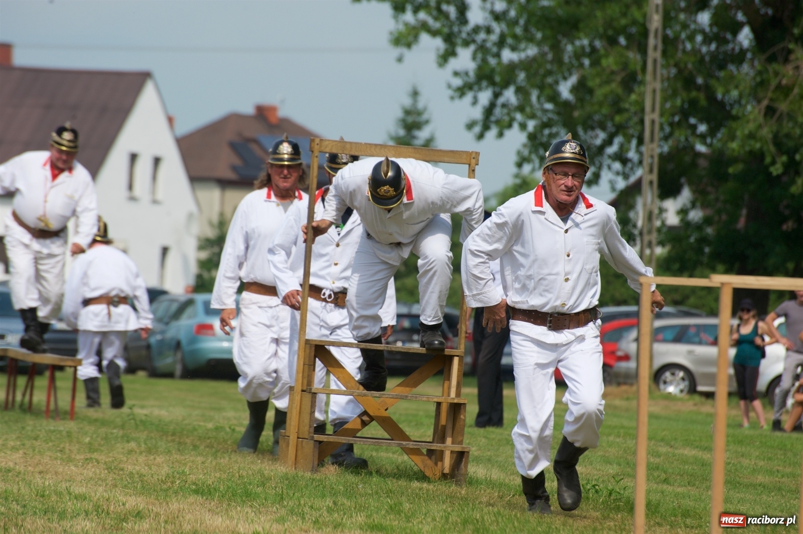 Zdjęcie w galerii na portalu naszraciborz.pl: Tak po strażacku bawiły się wczoraj Bieńkowice [FOTO] wiadomości z regionu