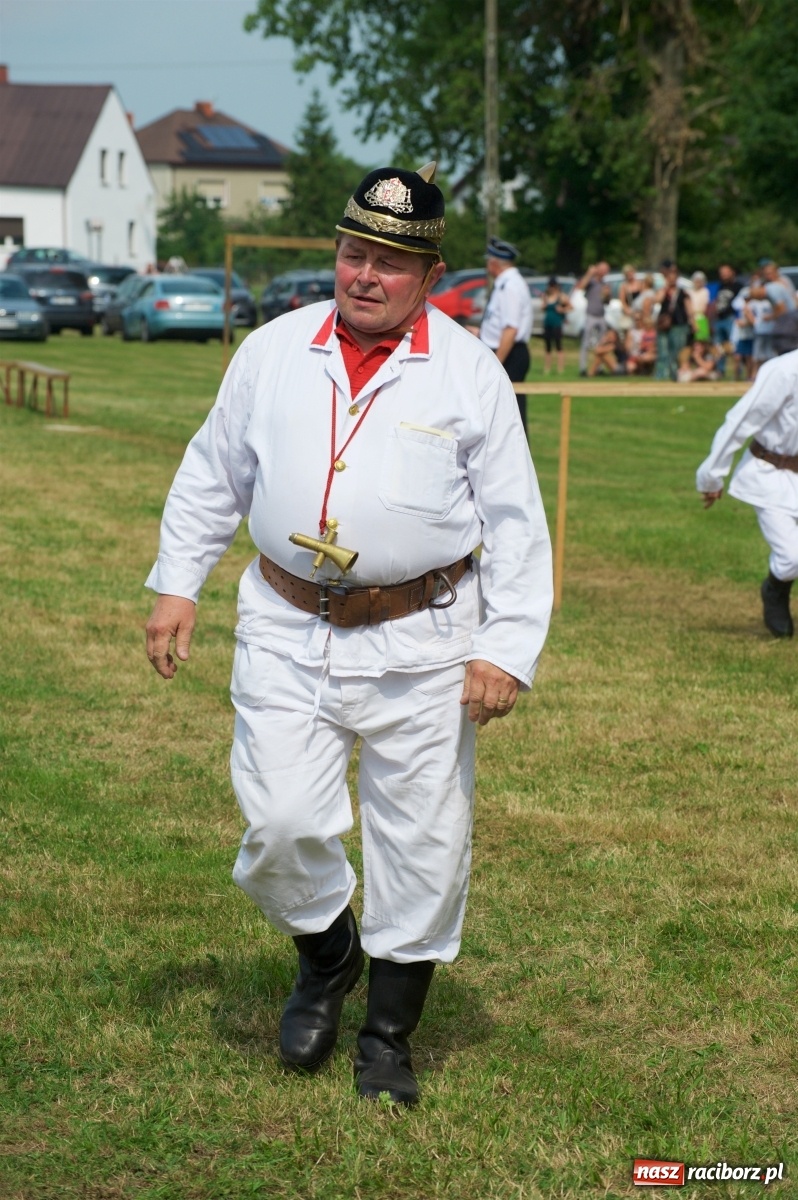 Zdjęcie w galerii na portalu naszraciborz.pl: Tak po strażacku bawiły się wczoraj Bieńkowice [FOTO] wiadomości z regionu