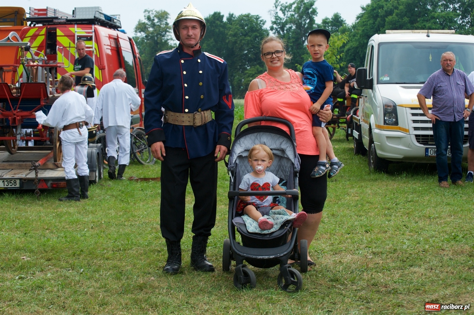 Zdjęcie w galerii na portalu naszraciborz.pl: Tak po strażacku bawiły się wczoraj Bieńkowice [FOTO] wiadomości z regionu