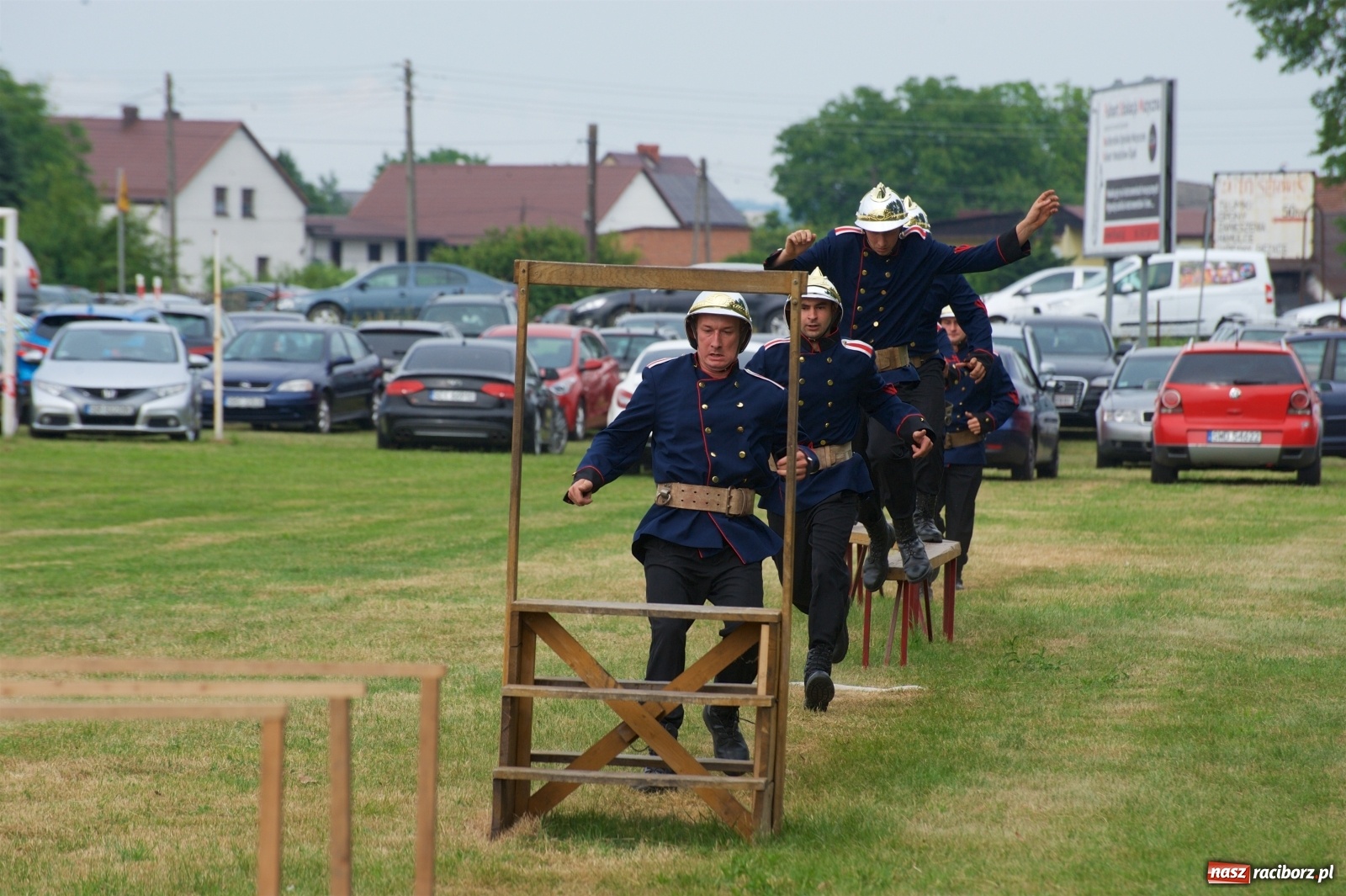 Zdjęcie w galerii na portalu naszraciborz.pl: Tak po strażacku bawiły się wczoraj Bieńkowice [FOTO] wiadomości z regionu