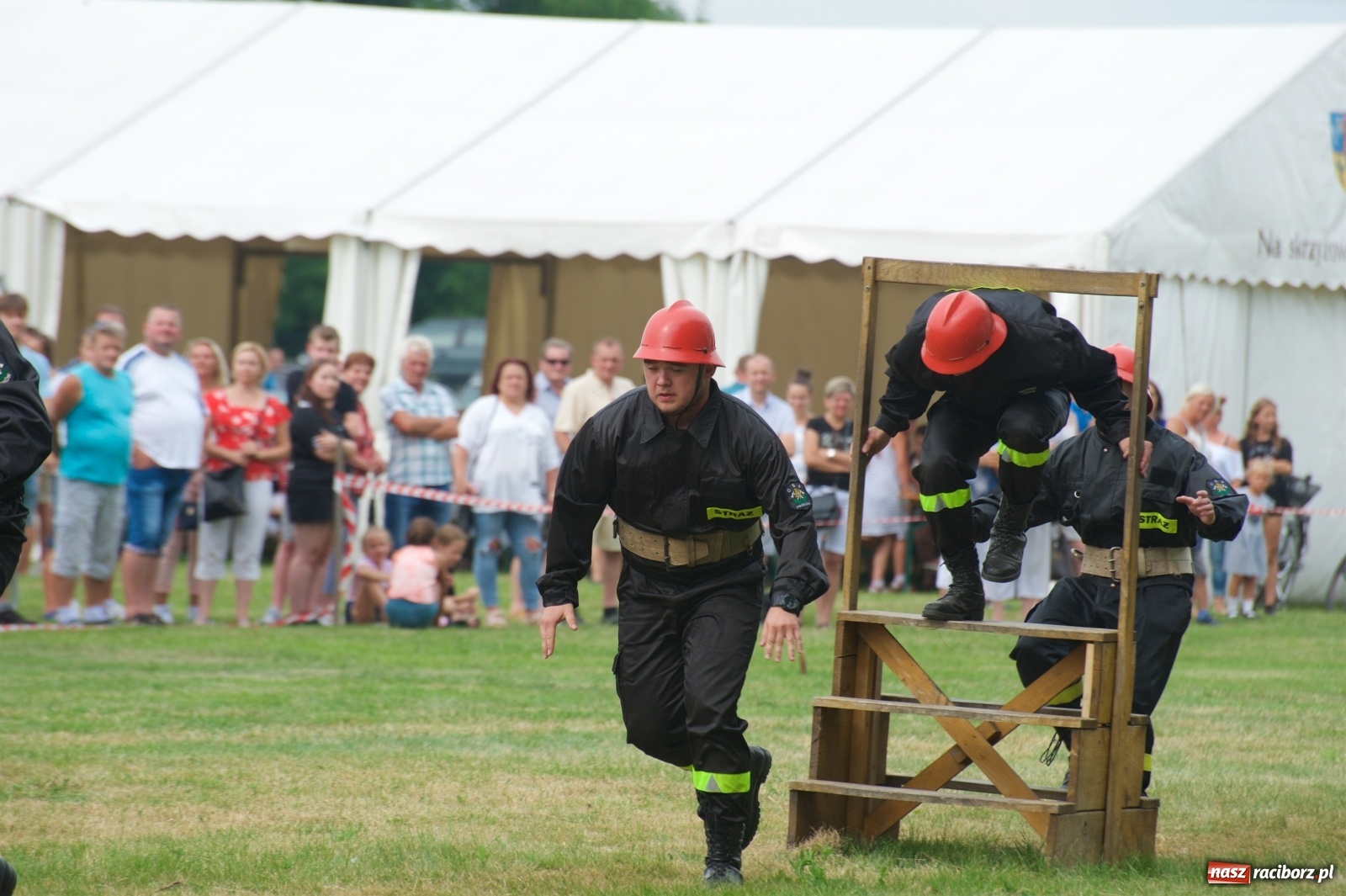 Zdjęcie w galerii na portalu naszraciborz.pl: Tak po strażacku bawiły się wczoraj Bieńkowice [FOTO] wiadomości z regionu