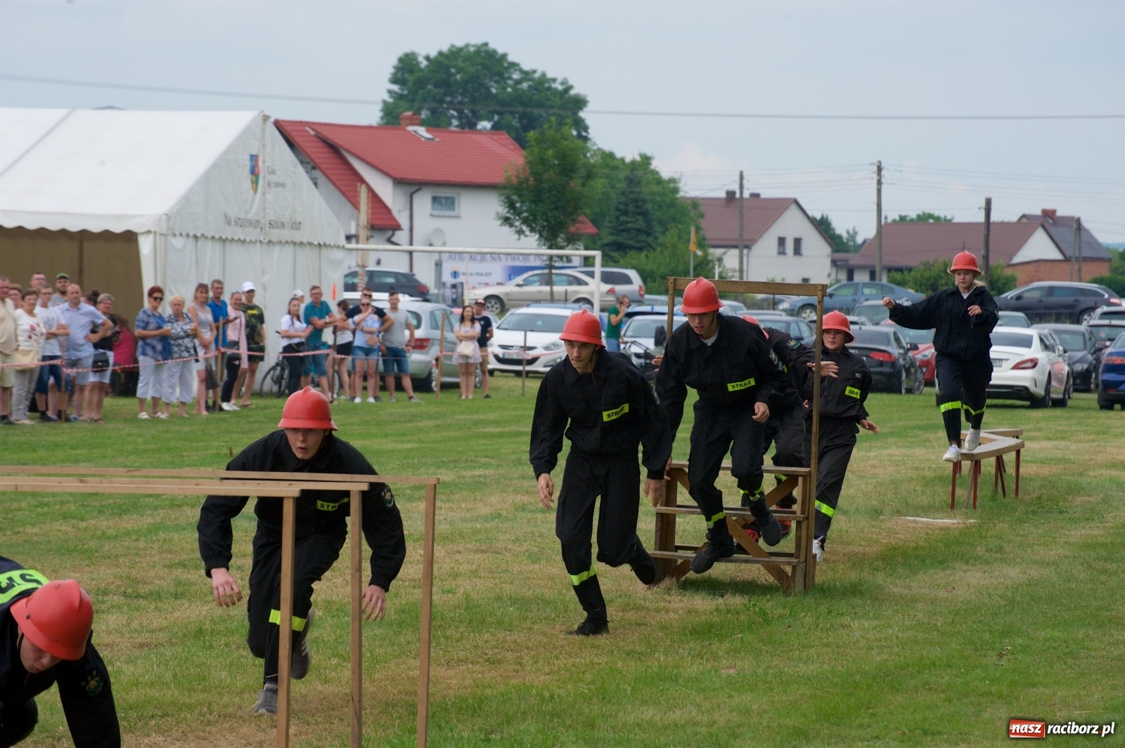 Zdjęcie w galerii na portalu naszraciborz.pl: Tak po strażacku bawiły się wczoraj Bieńkowice [FOTO] wiadomości z regionu
