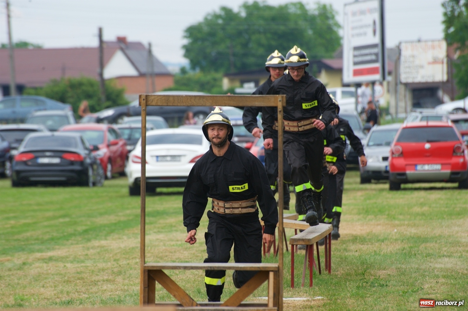 Zdjęcie w galerii na portalu naszraciborz.pl: Tak po strażacku bawiły się wczoraj Bieńkowice [FOTO] wiadomości z regionu