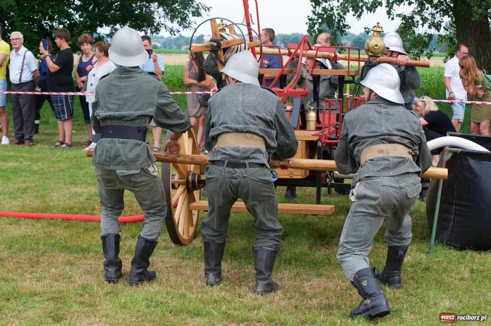Zdjęcie w galerii na portalu naszraciborz.pl: Tak po strażacku bawiły się wczoraj Bieńkowice [FOTO] wiadomości z regionu