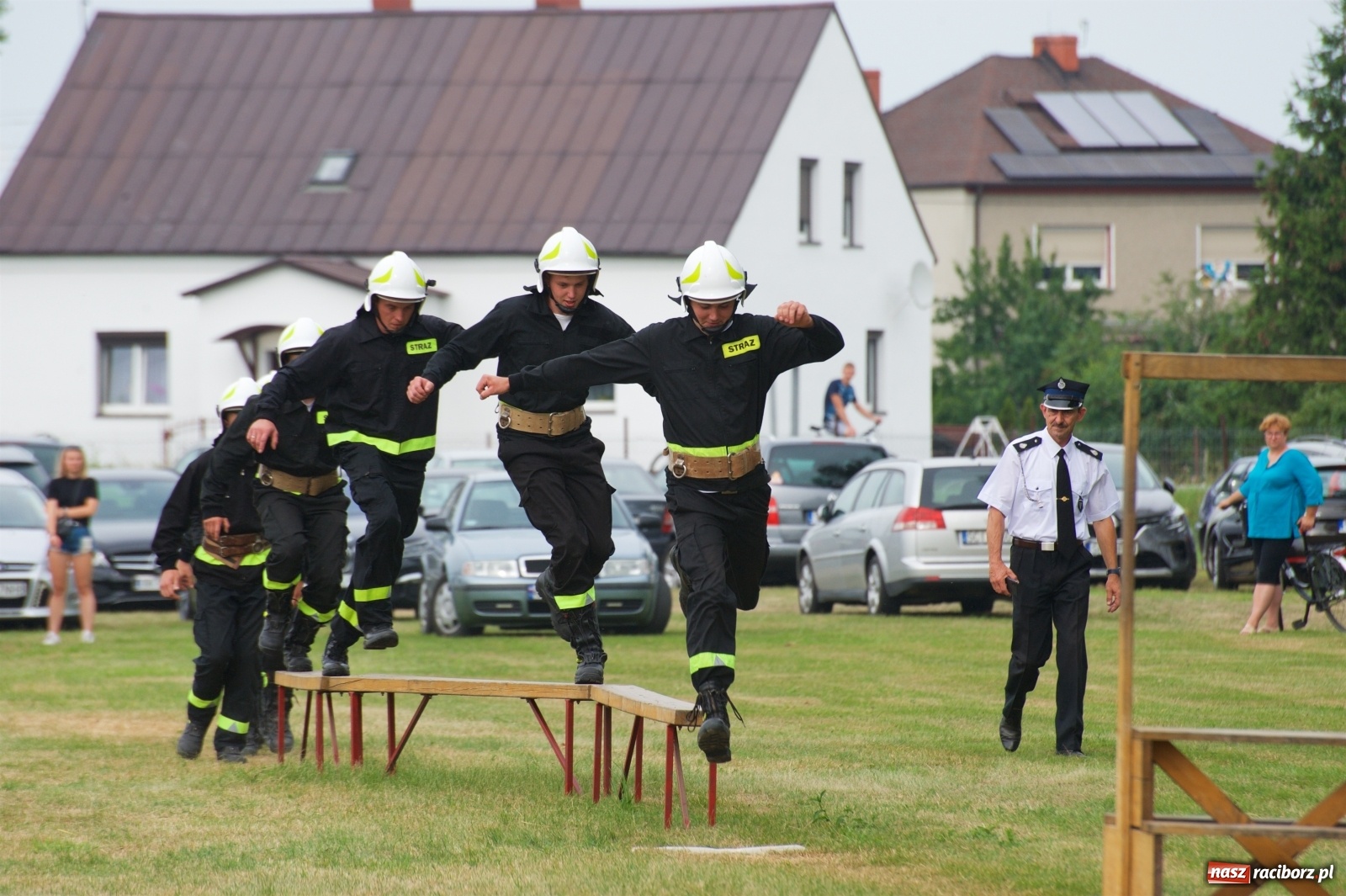 Zdjęcie w galerii na portalu naszraciborz.pl: Tak po strażacku bawiły się wczoraj Bieńkowice [FOTO] wiadomości z regionu