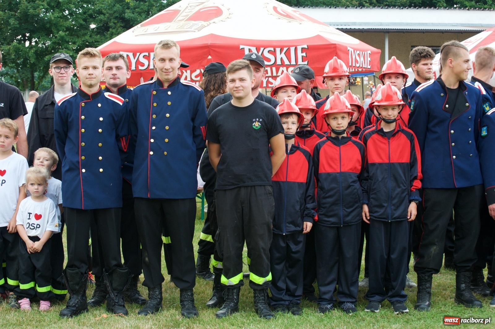 Zdjęcie w galerii na portalu naszraciborz.pl: Tak po strażacku bawiły się wczoraj Bieńkowice [FOTO] wiadomości z regionu