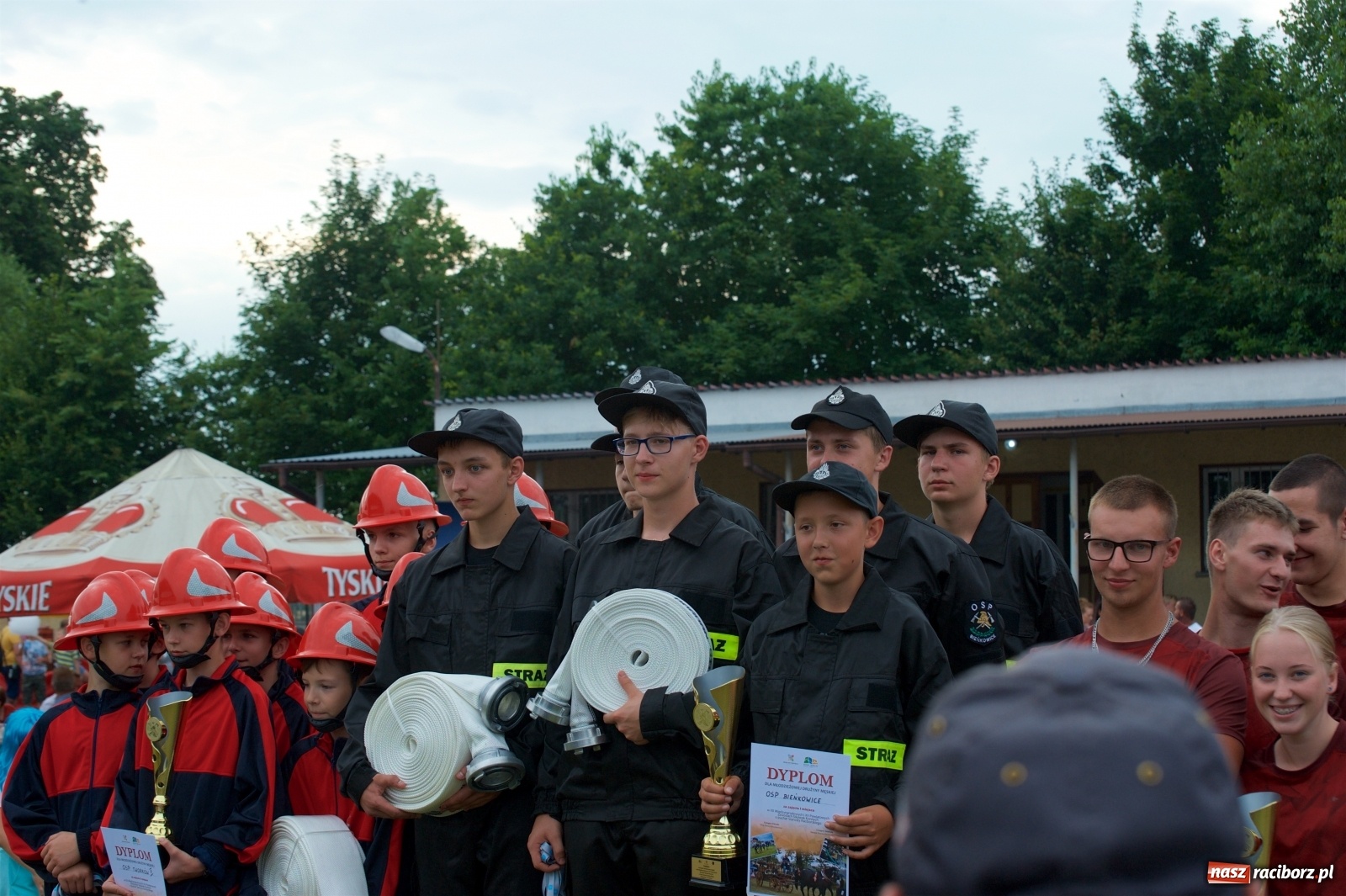 Zdjęcie w galerii na portalu naszraciborz.pl: Tak po strażacku bawiły się wczoraj Bieńkowice [FOTO] wiadomości z regionu