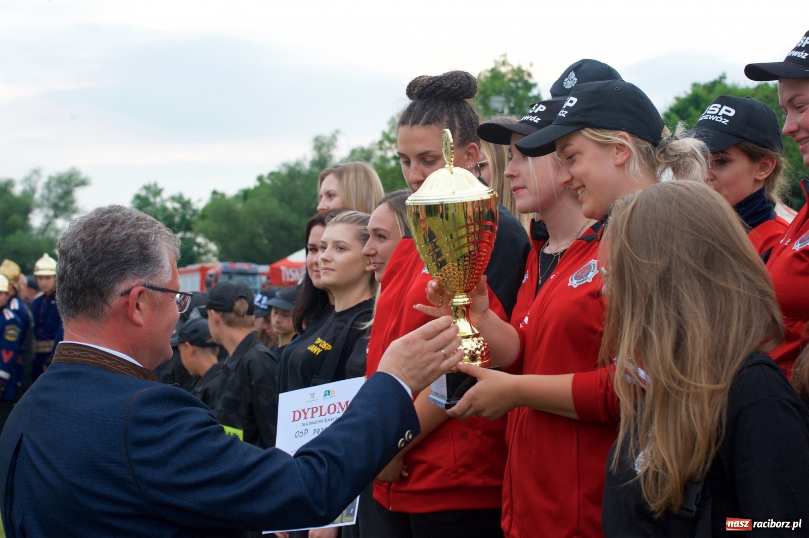 Zdjęcie w galerii na portalu naszraciborz.pl: Tak po strażacku bawiły się wczoraj Bieńkowice [FOTO] wiadomości z regionu