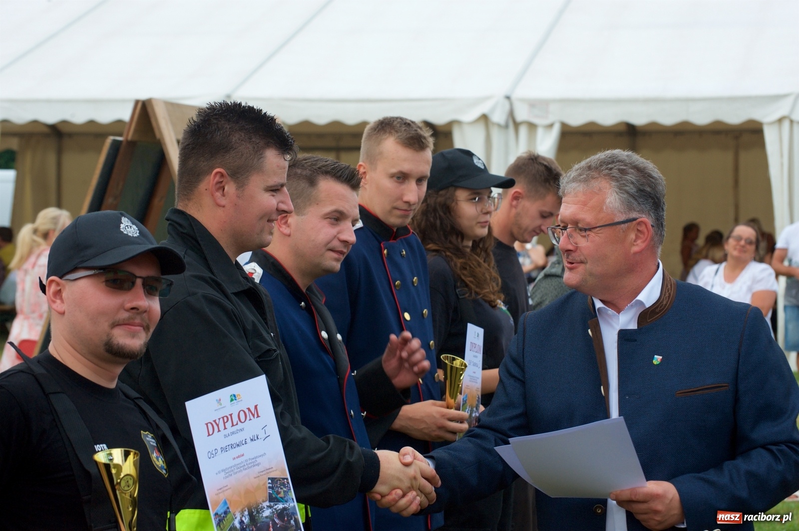 Zdjęcie w galerii na portalu naszraciborz.pl: Tak po strażacku bawiły się wczoraj Bieńkowice [FOTO] wiadomości z regionu