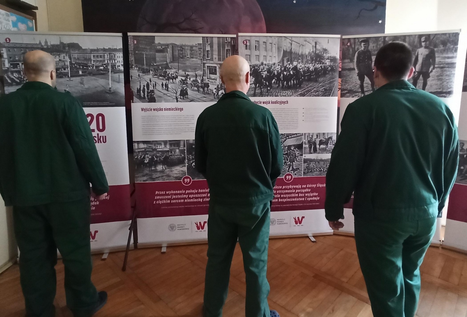 Zdjęcie w galerii na portalu naszraciborz.pl: Powstania Śląskie na wystawie w ZK Racibórz wiadomości z regionu