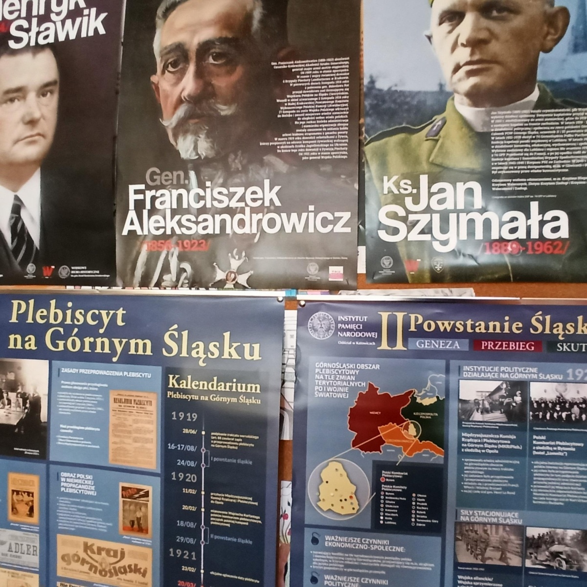 Zdjęcie w galerii na portalu naszraciborz.pl: Powstania Śląskie na wystawie w ZK Racibórz wiadomości z regionu