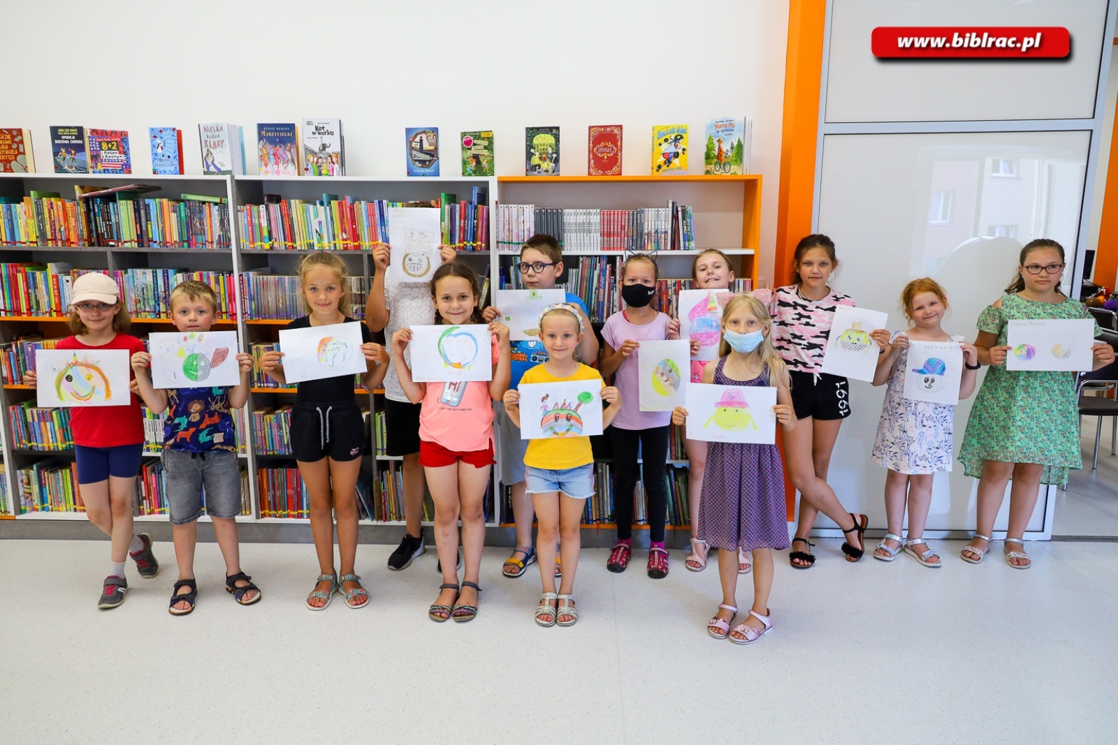 Zdjęcie w galerii na portalu naszraciborz.pl: Wystartowało Kosmiczne lato z Biblioteką [FOTO] wiadomości z regionu