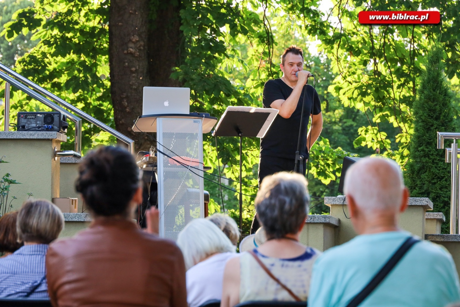 Zdjęcie w galerii na portalu naszraciborz.pl: DOMANSKY rozpoczął biblioteczny cykl imprez plenerowych [FOTO] wiadomości z regionu