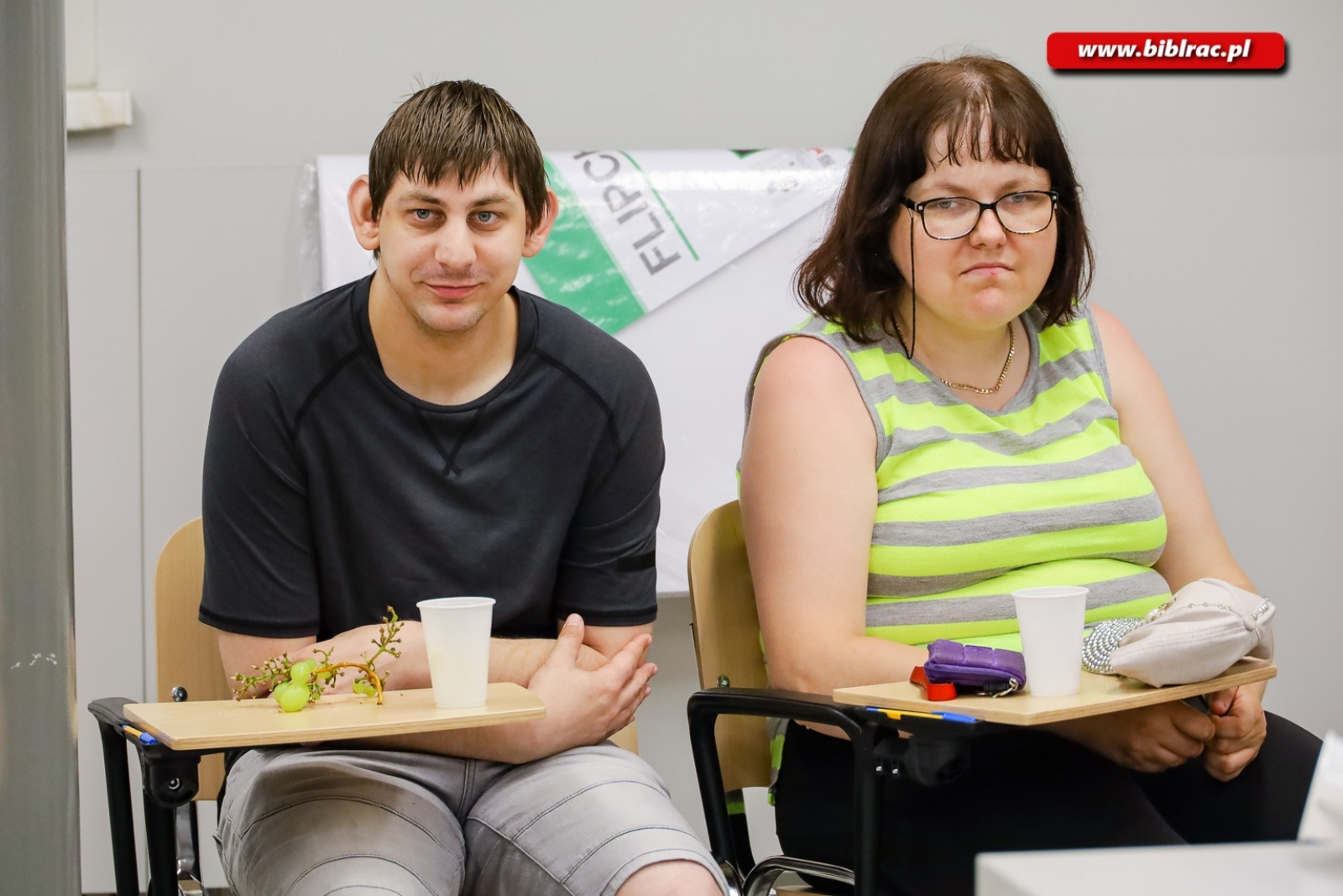 Zdjęcie w galerii na portalu naszraciborz.pl: Podopieczni Warsztatów Terapii Zajęciowej w raciborskiej bibliotece [FOTO] wiadomości z regionu