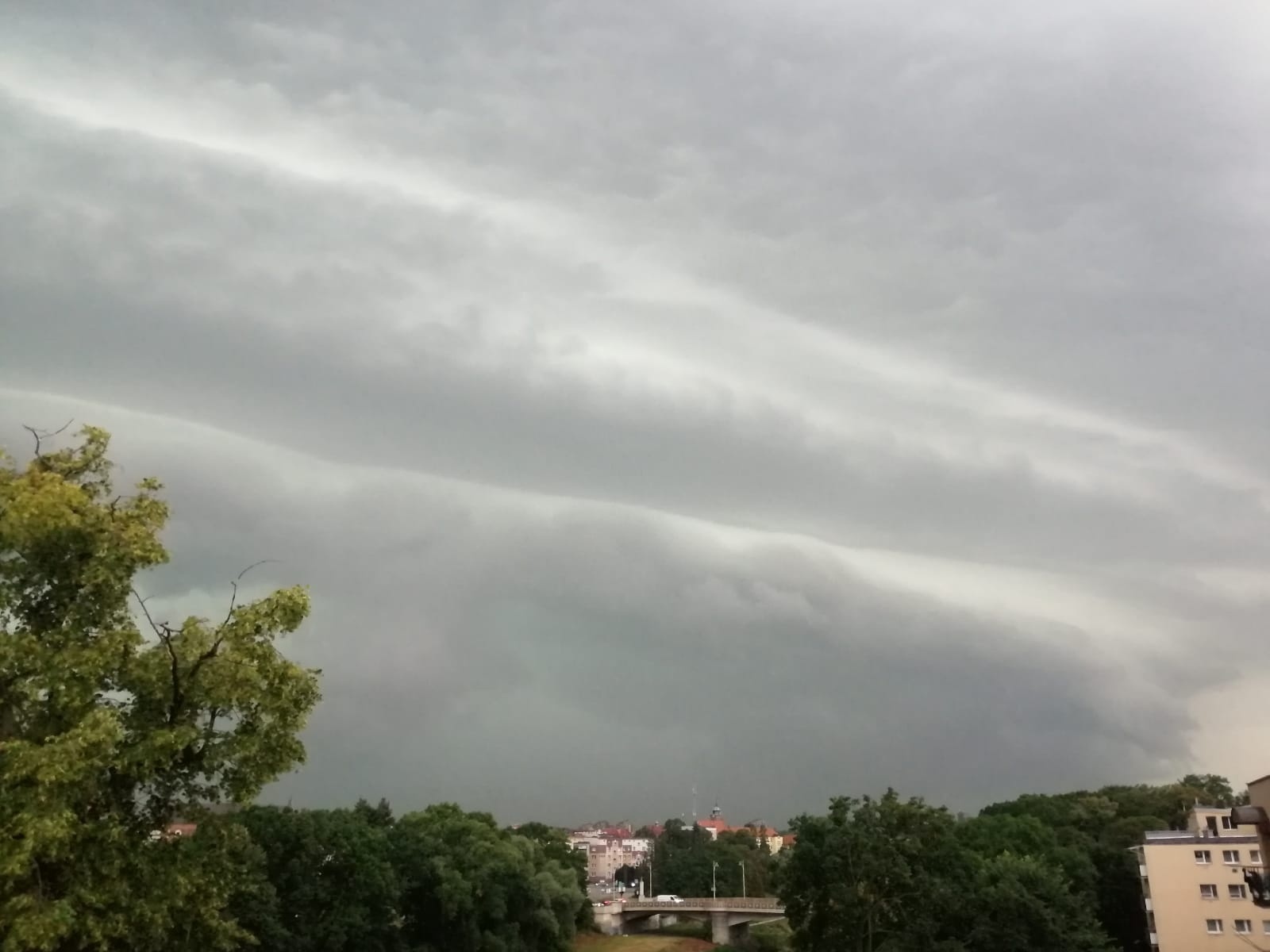 Zdjęcie w galerii na portalu naszraciborz.pl: Nawałnica nad powiatem raciborskim [FOTO i WIDEO] wiadomości z regionu