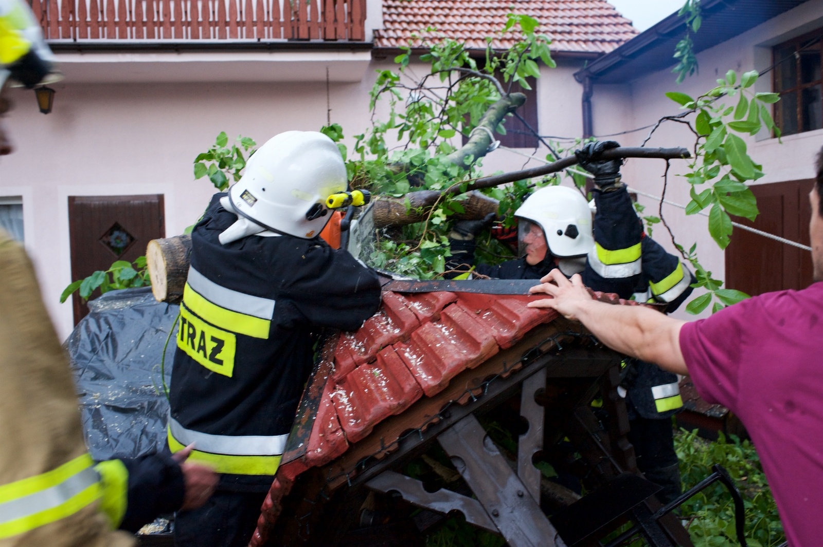 Zdjęcie w galerii na portalu naszraciborz.pl: Nawałnica nad powiatem. Ponad sto strażackich interwencji wiadomości z regionu