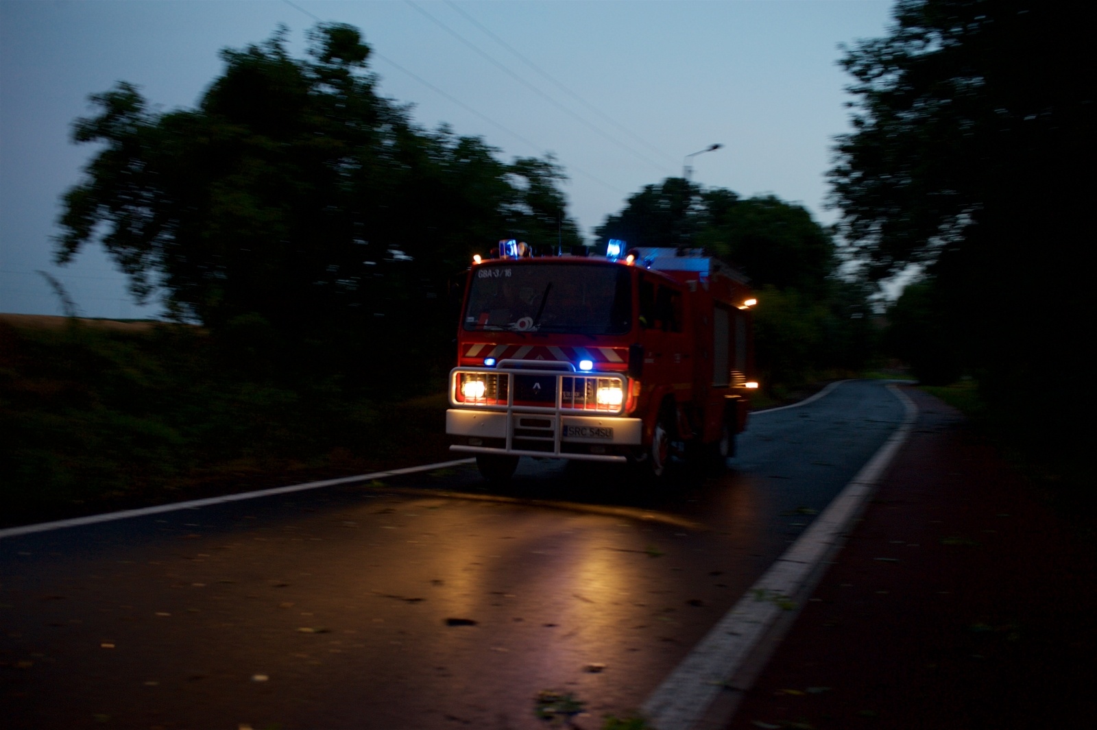 Zdjęcie w galerii na portalu naszraciborz.pl: Nawałnica nad powiatem. Ponad sto strażackich interwencji wiadomości z regionu