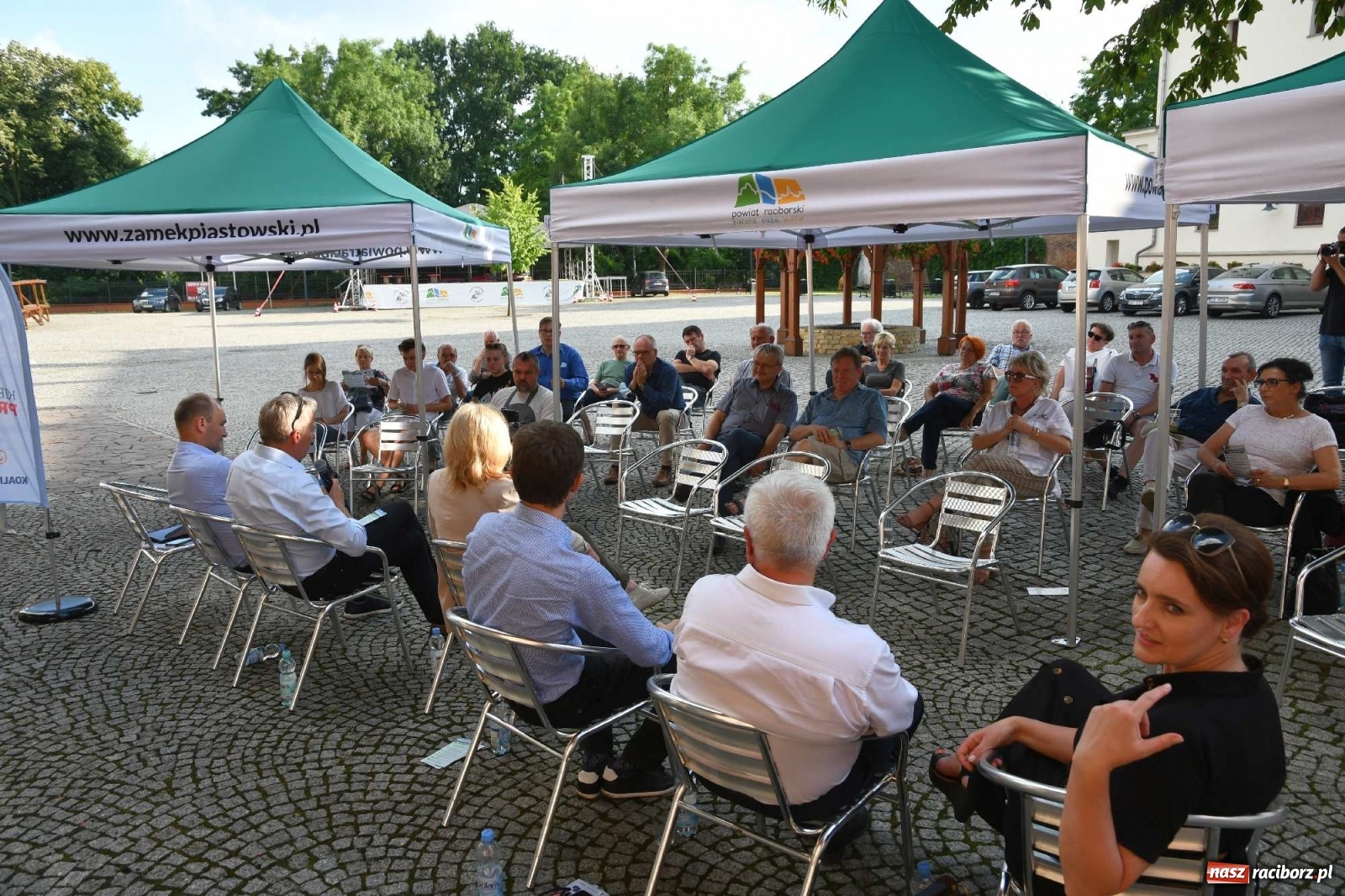 Zdjęcie w galerii na portalu naszraciborz.pl: Kierunek przyszłość - posłowie PO zapowiedzieli w Raciborzu, że ich partia idzie po władzę wiadomości z regionu