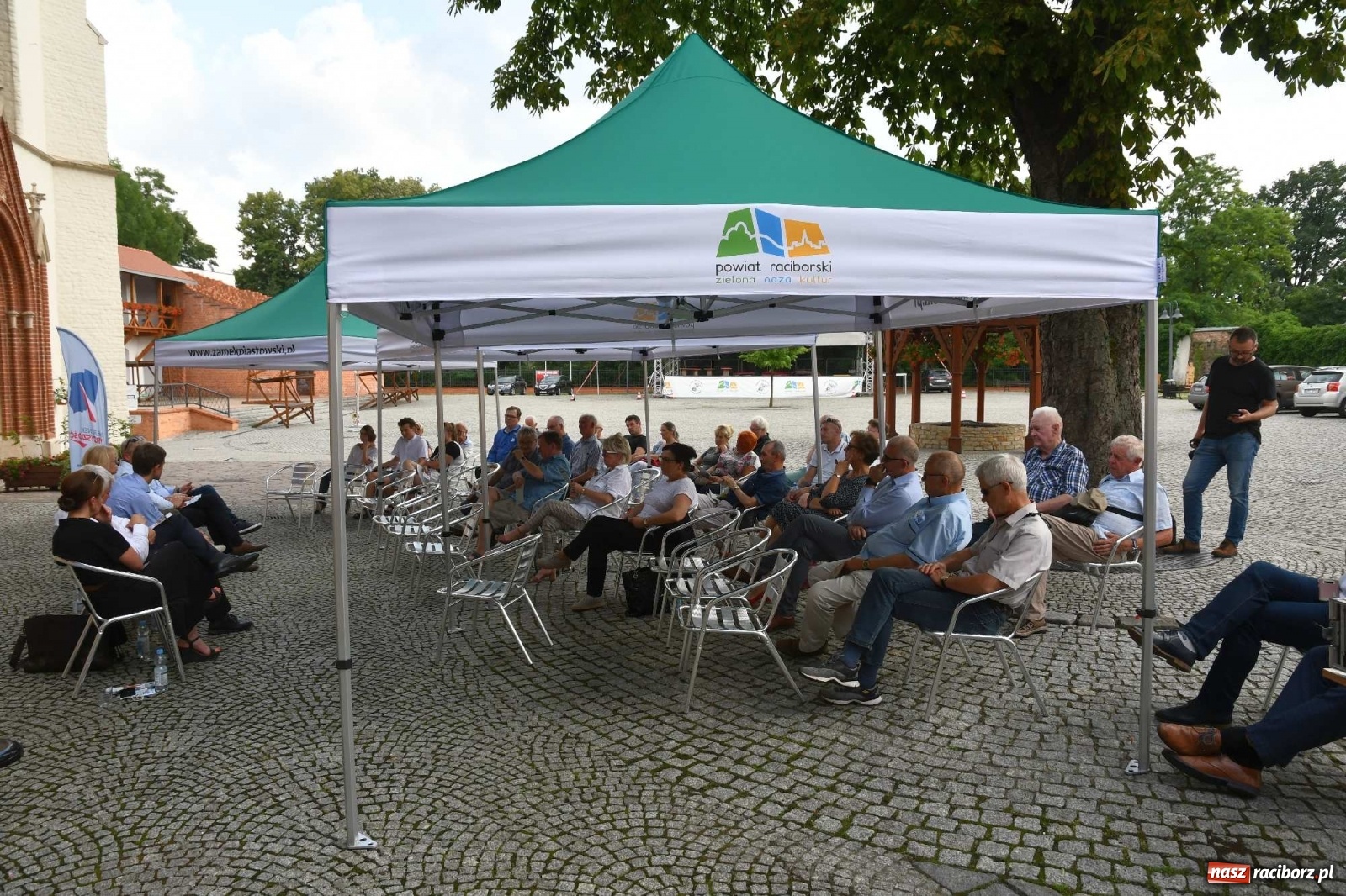 Zdjęcie w galerii na portalu naszraciborz.pl: Kierunek przyszłość - posłowie PO zapowiedzieli w Raciborzu, że ich partia idzie po władzę wiadomości z regionu