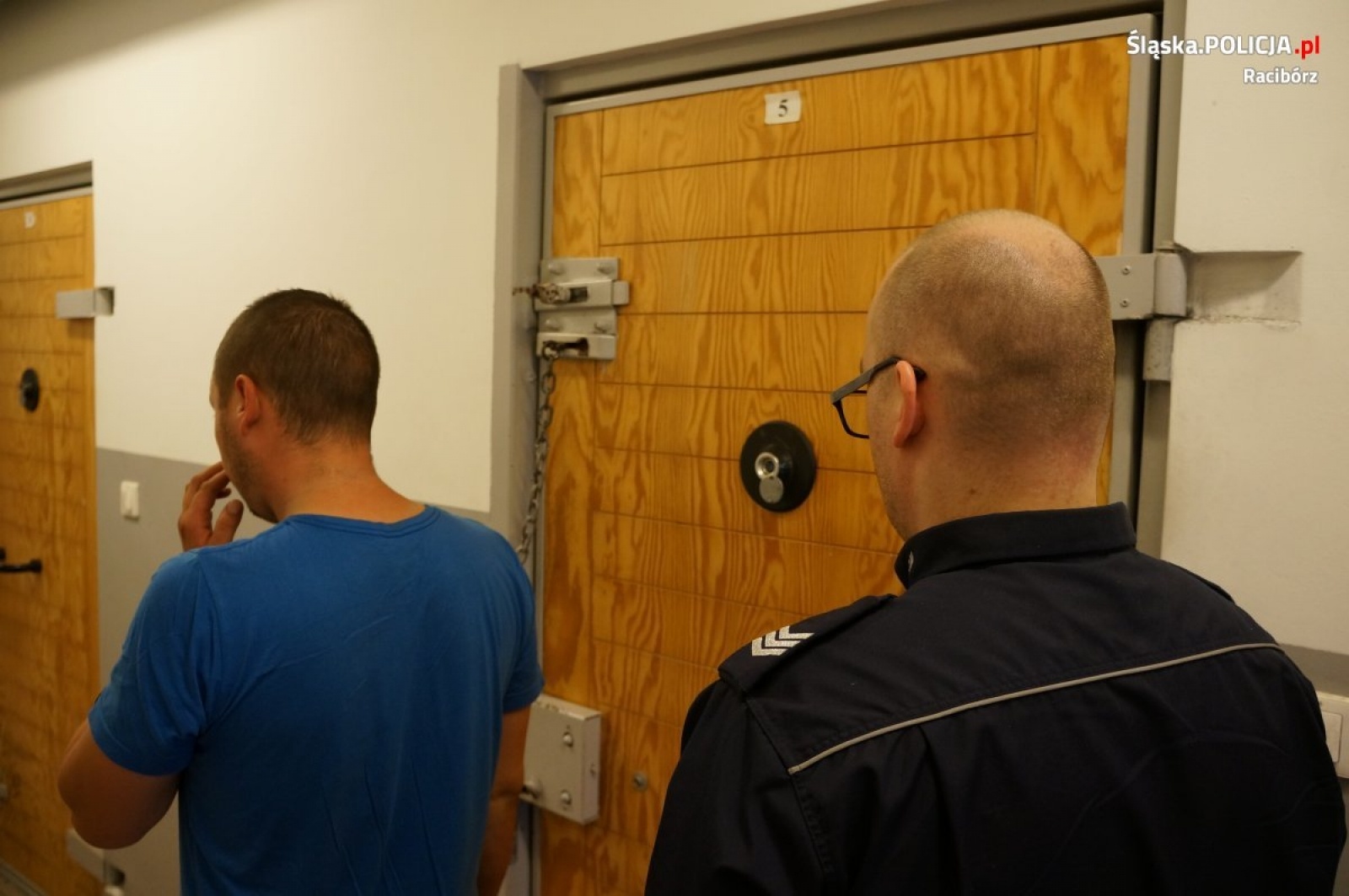 Zdjęcie w galerii na portalu naszraciborz.pl: Raciborscy kryminalni zatrzymali dwóch mężczyzn z narkotykami wiadomości z regionu