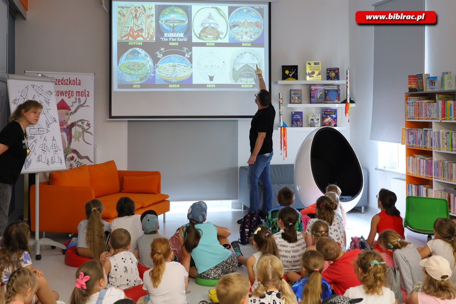 Zdjęcie w galerii na portalu naszraciborz.pl: Biblioteczne badania Czerwonej Planety [FOTO] wiadomości z regionu