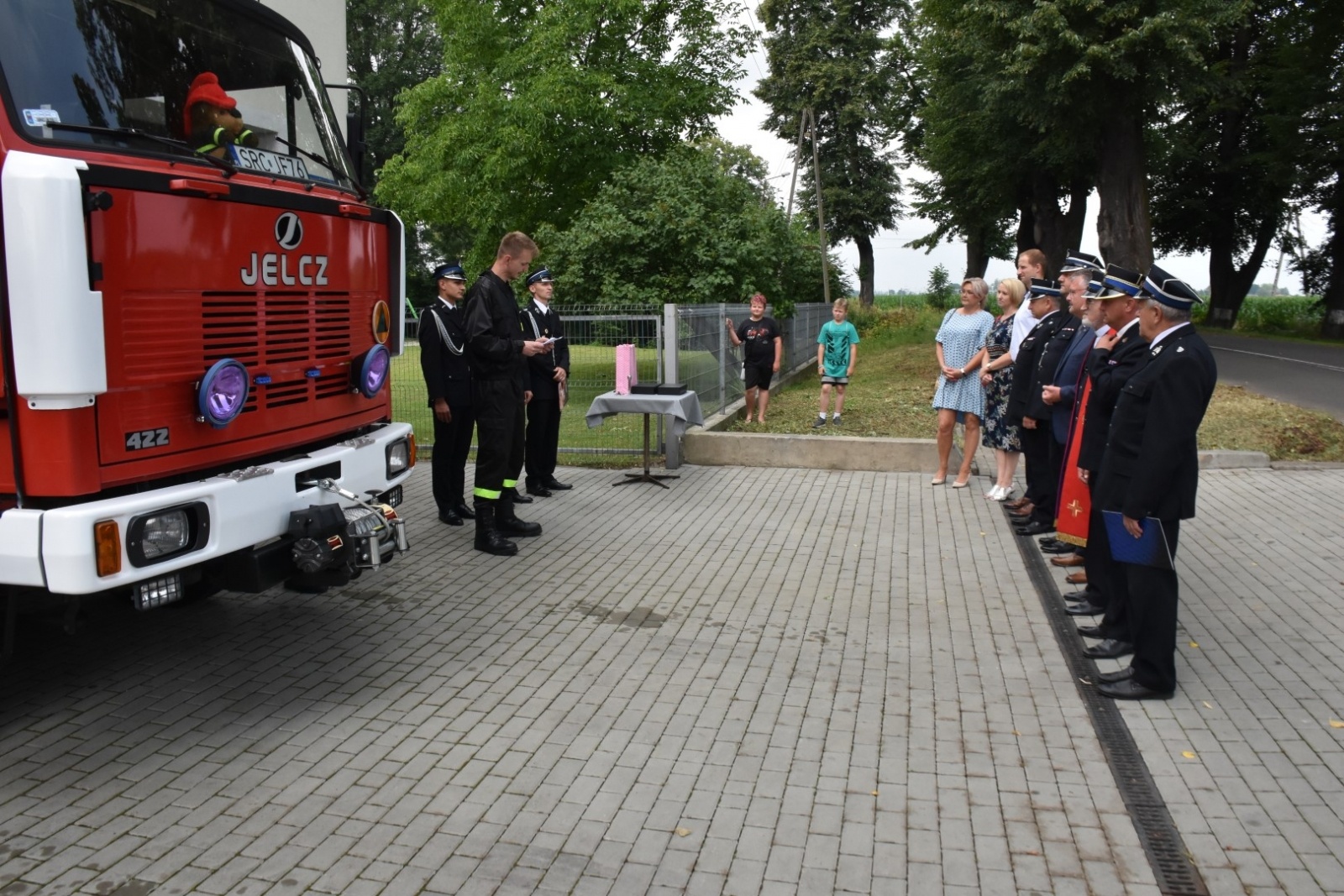 Zdjęcie w galerii na portalu naszraciborz.pl: Ochotnicza Straż Pożarna Chałupki ma ciężki wóz bojowy wiadomości z regionu