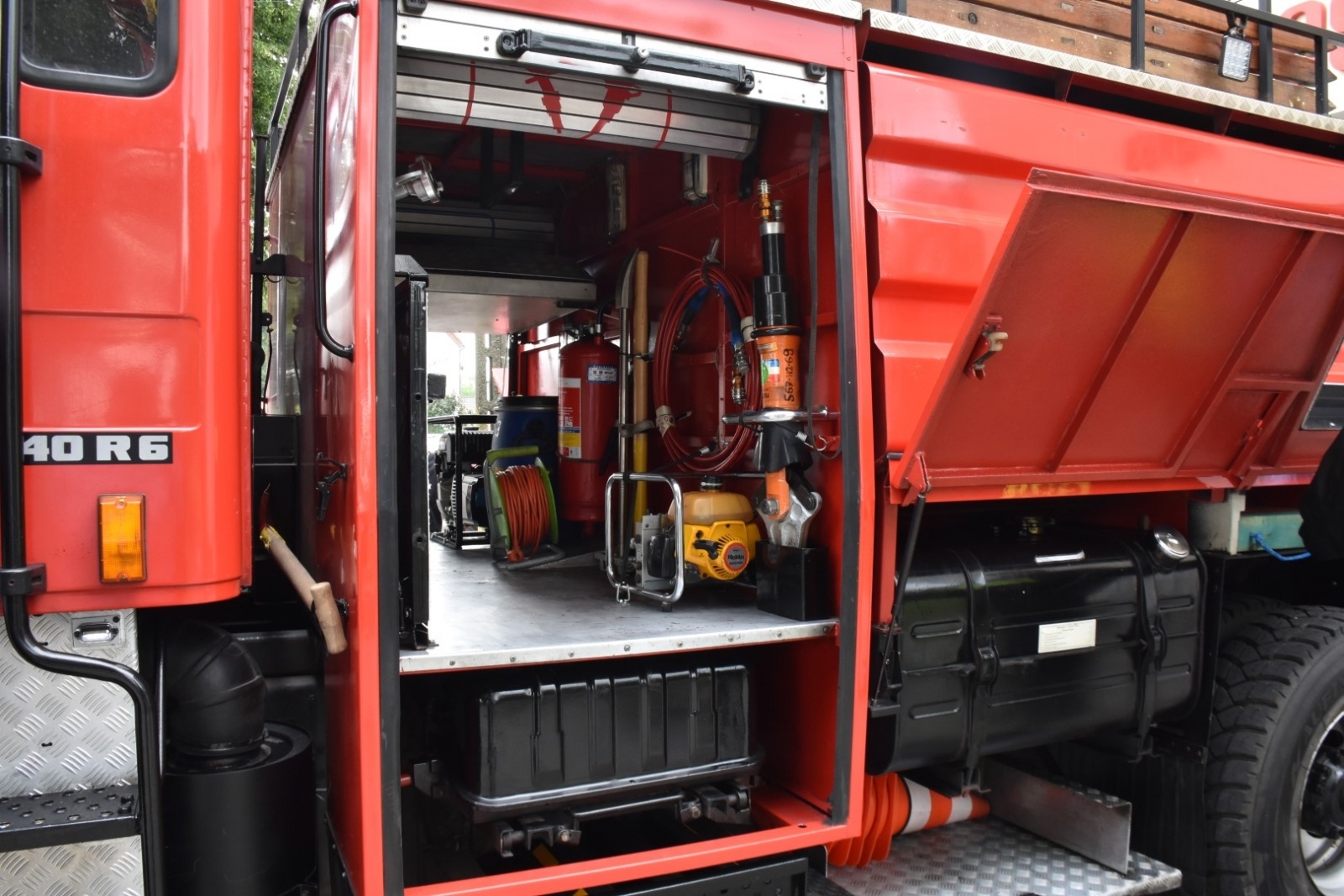 Zdjęcie w galerii na portalu naszraciborz.pl: Ochotnicza Straż Pożarna Chałupki ma ciężki wóz bojowy wiadomości z regionu