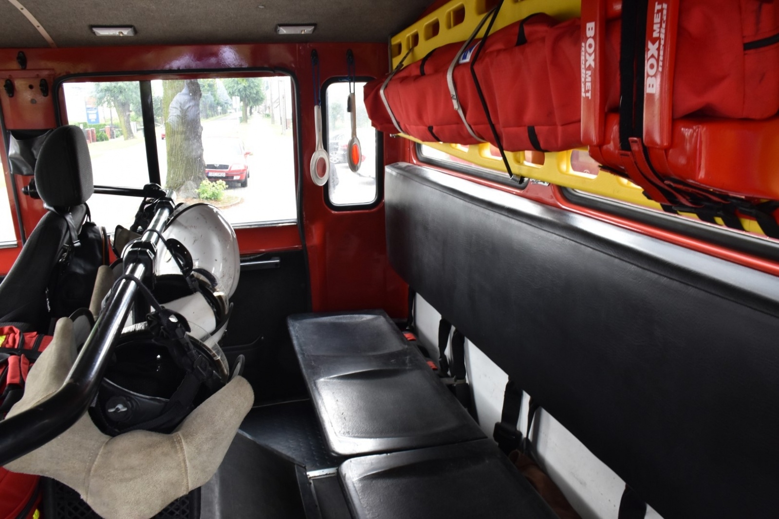 Zdjęcie w galerii na portalu naszraciborz.pl: Ochotnicza Straż Pożarna Chałupki ma ciężki wóz bojowy wiadomości z regionu