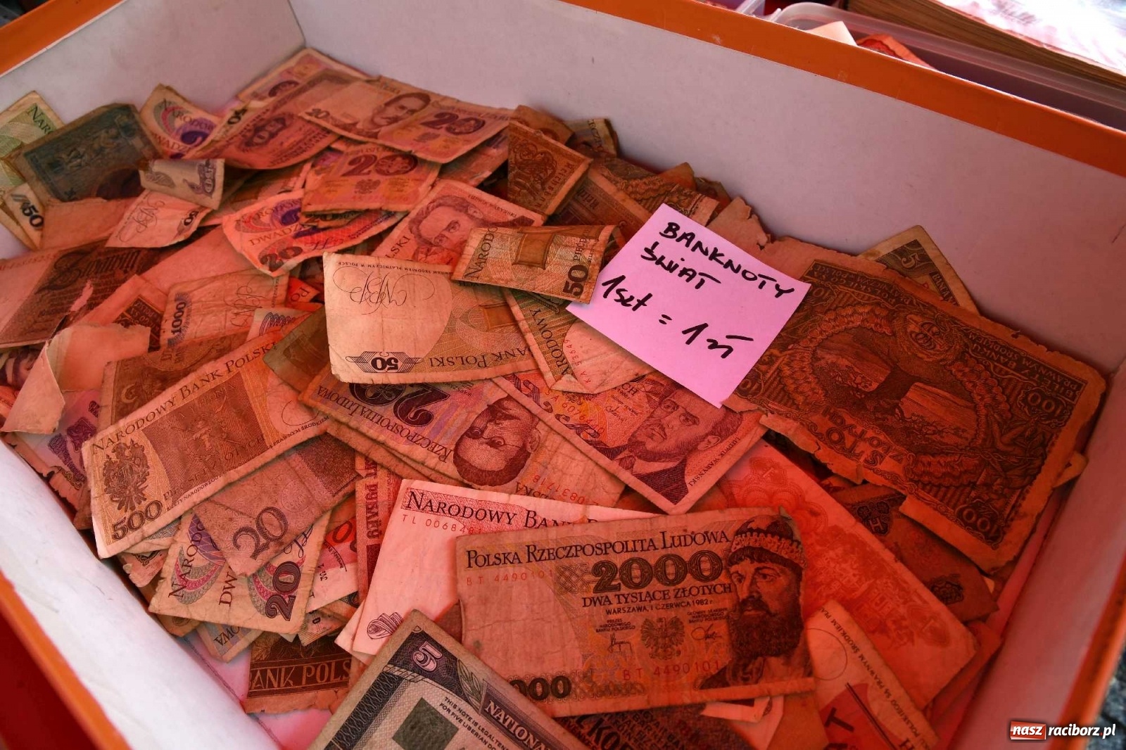 Zdjęcie w galerii na portalu naszraciborz.pl: Raciborski targ staroci z perspektywami, ale potrzebuje miejsca i reklamy [FOTO i WIDEO] wiadomości z regionu