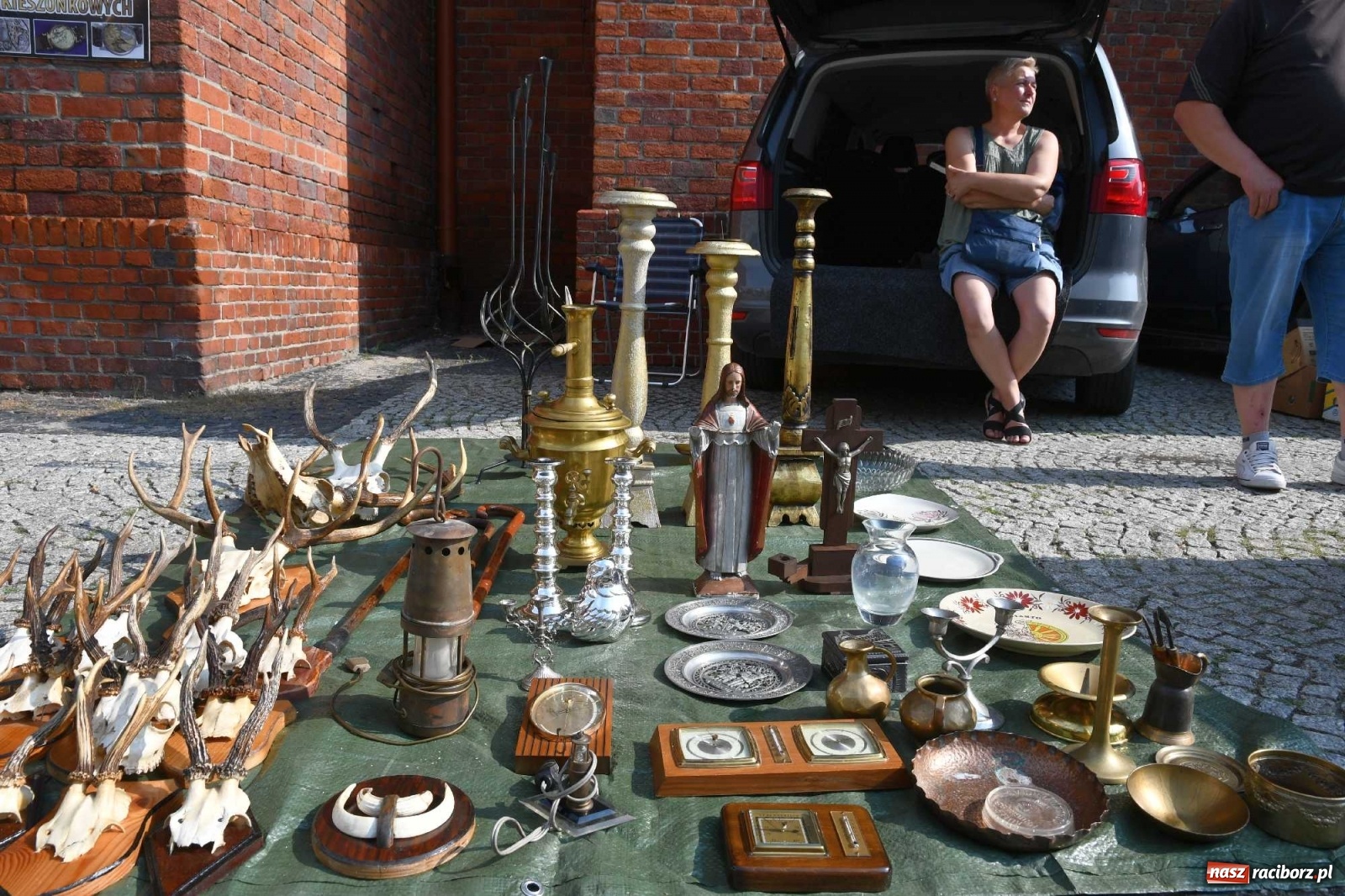 Zdjęcie w galerii na portalu naszraciborz.pl: Raciborski targ staroci z perspektywami, ale potrzebuje miejsca i reklamy [FOTO i WIDEO] wiadomości z regionu