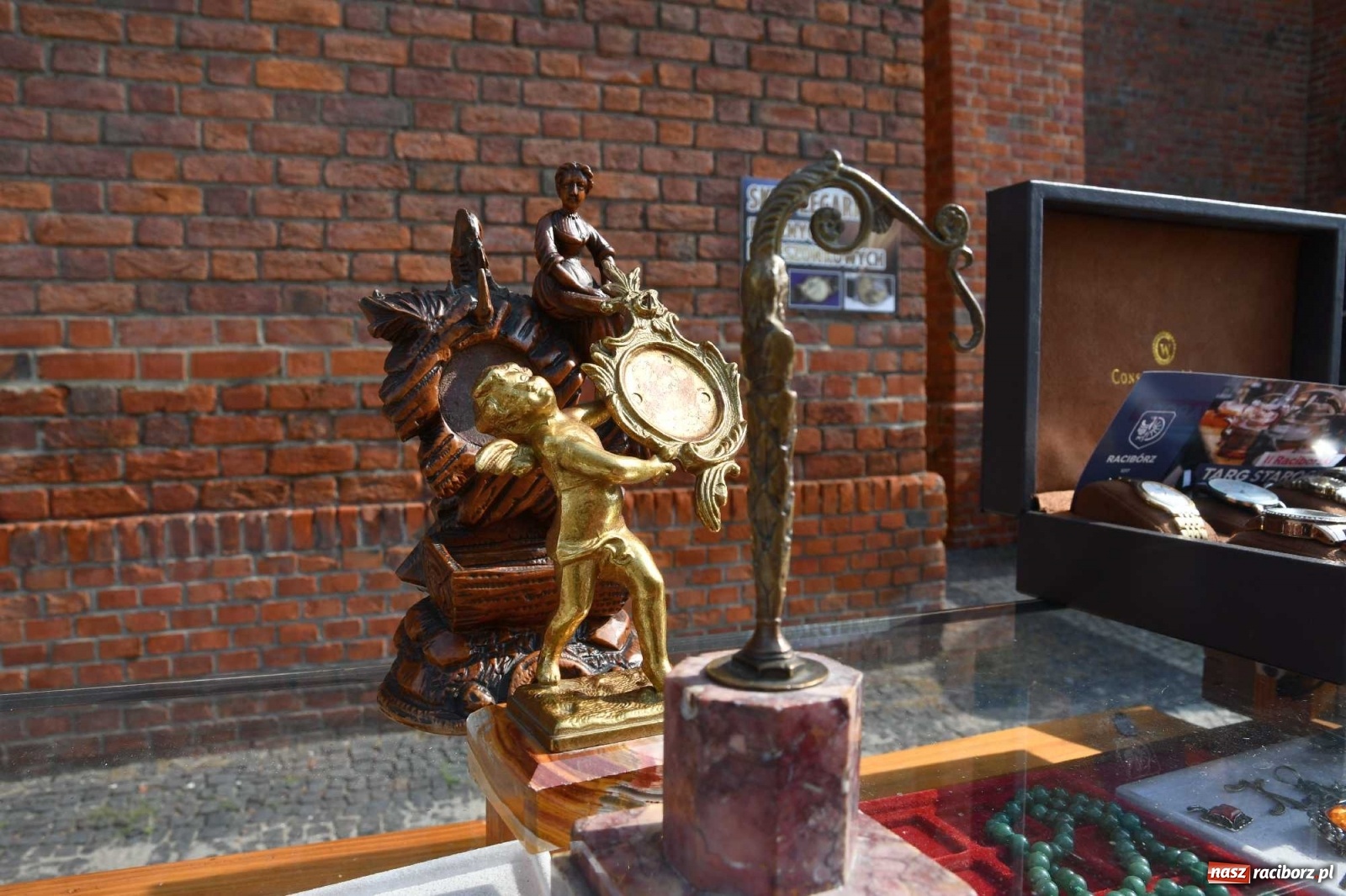 Zdjęcie w galerii na portalu naszraciborz.pl: Raciborski targ staroci z perspektywami, ale potrzebuje miejsca i reklamy [FOTO i WIDEO] wiadomości z regionu