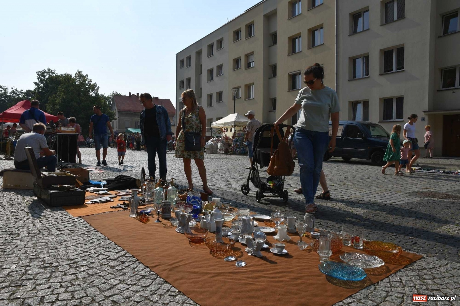 Zdjęcie w galerii na portalu naszraciborz.pl: Raciborski targ staroci z perspektywami, ale potrzebuje miejsca i reklamy [FOTO i WIDEO] wiadomości z regionu