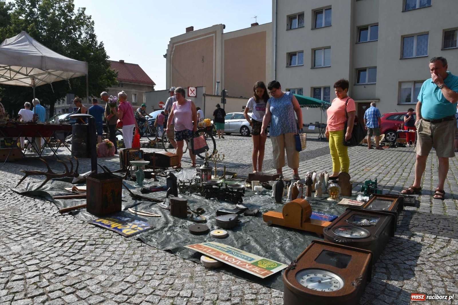 Zdjęcie w galerii na portalu naszraciborz.pl: Raciborski targ staroci z perspektywami, ale potrzebuje miejsca i reklamy [FOTO i WIDEO] wiadomości z regionu