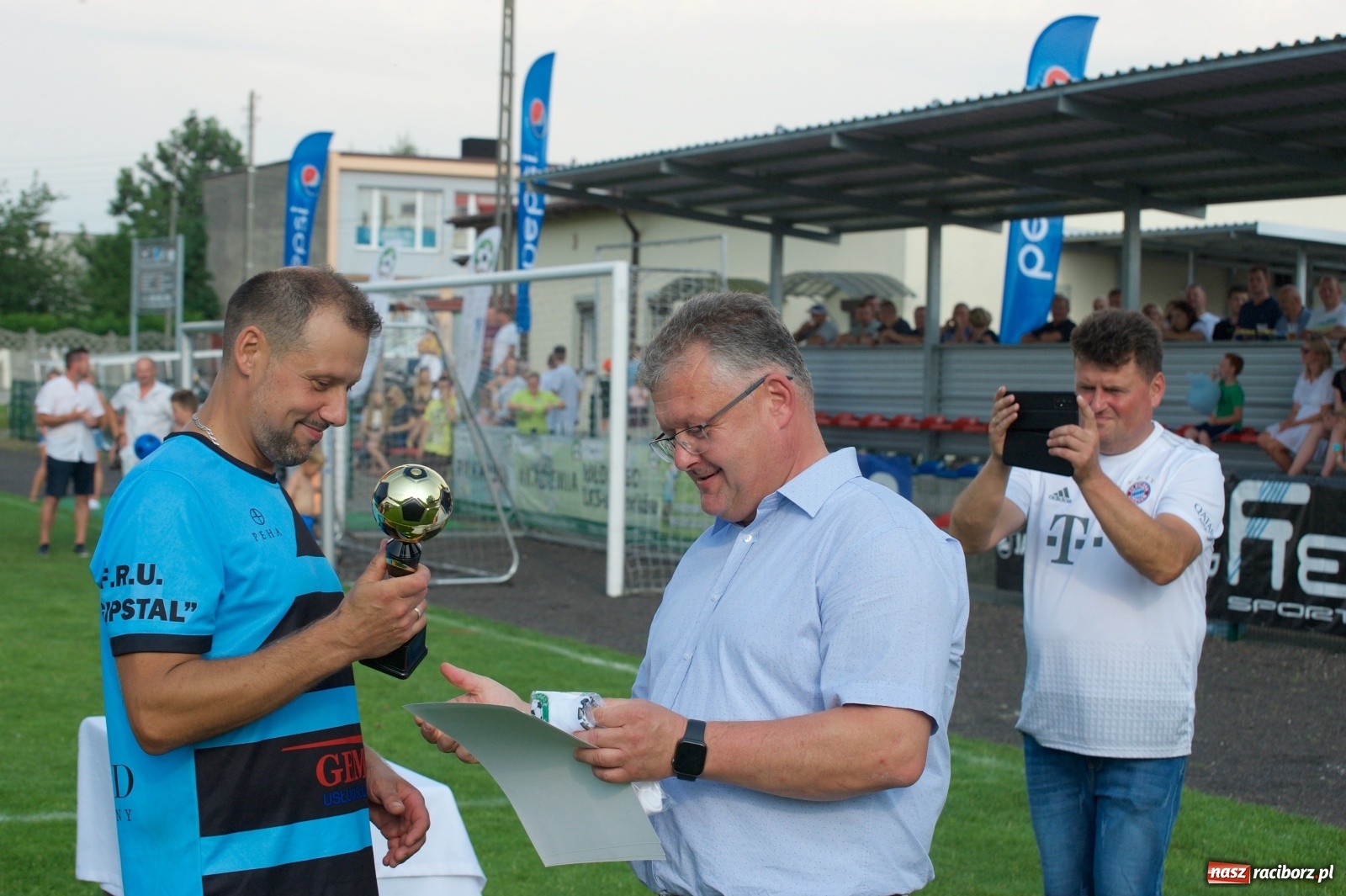 Zdjęcie w galerii na portalu naszraciborz.pl: Zawsze zwarci i gotowi. Strażacy z Tworkowa z Pucharem Wójta [FOTO] wiadomości z regionu