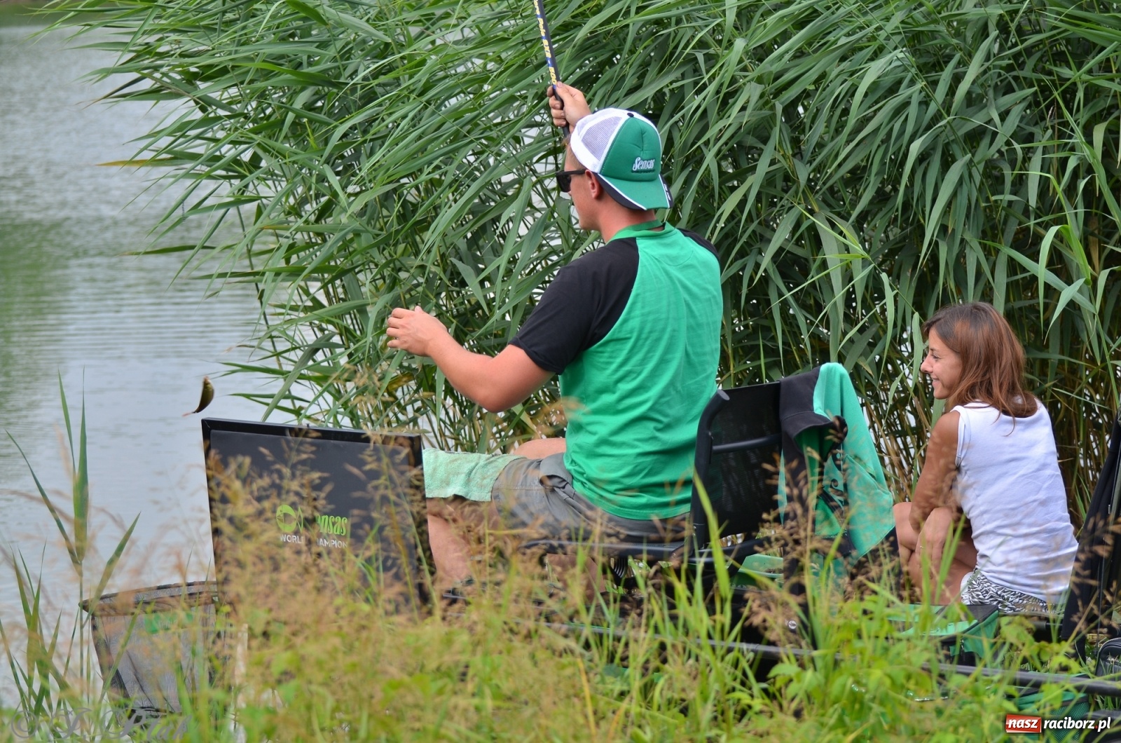 Zdjęcie w galerii na portalu naszraciborz.pl: Wędkarstwo. Eugeniusz Kajstura z trofeum Starosty [FOTO] wiadomości z regionu