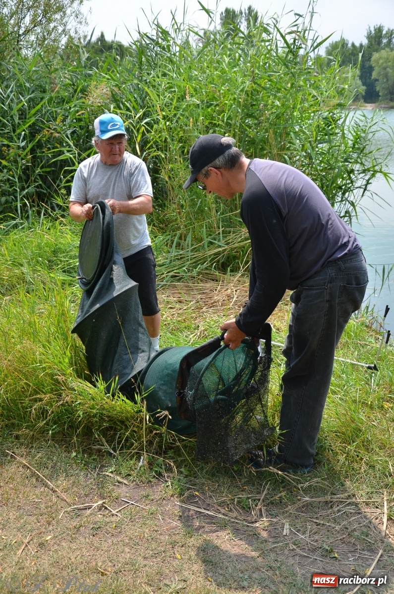 Zdjęcie w galerii na portalu naszraciborz.pl: Wędkarstwo. Eugeniusz Kajstura z trofeum Starosty [FOTO] wiadomości z regionu