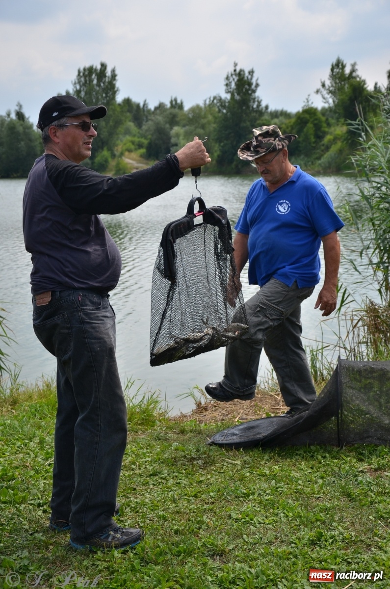 Zdjęcie w galerii na portalu naszraciborz.pl: Wędkarstwo. Eugeniusz Kajstura z trofeum Starosty [FOTO] wiadomości z regionu
