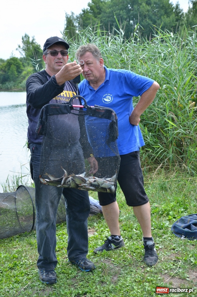 Zdjęcie w galerii na portalu naszraciborz.pl: Wędkarstwo. Eugeniusz Kajstura z trofeum Starosty [FOTO] wiadomości z regionu