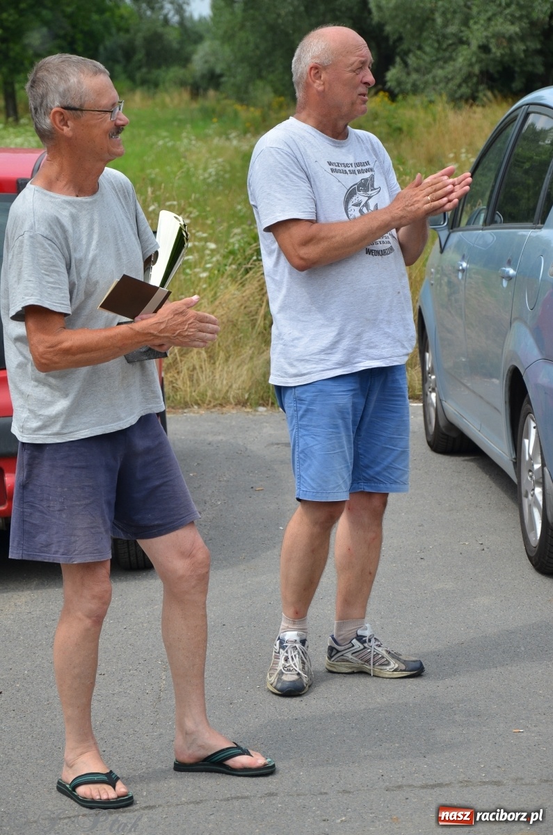 Zdjęcie w galerii na portalu naszraciborz.pl: Wędkarstwo. Eugeniusz Kajstura z trofeum Starosty [FOTO] wiadomości z regionu