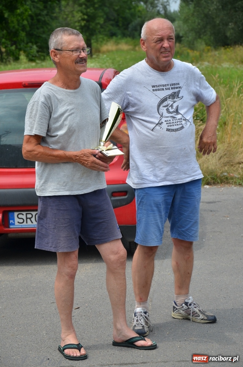 Zdjęcie w galerii na portalu naszraciborz.pl: Wędkarstwo. Eugeniusz Kajstura z trofeum Starosty [FOTO] wiadomości z regionu