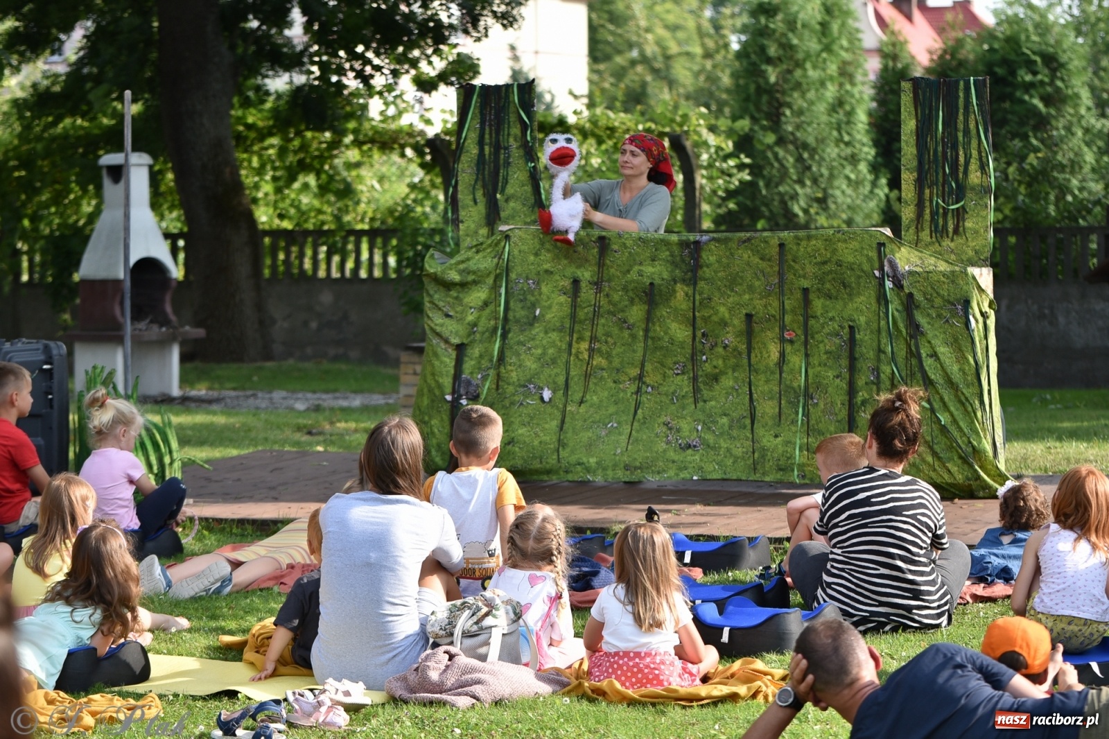 Zdjęcie w galerii na portalu naszraciborz.pl: Wakacyjna bajka w plenerze? Dlaczego nie! wiadomości z regionu