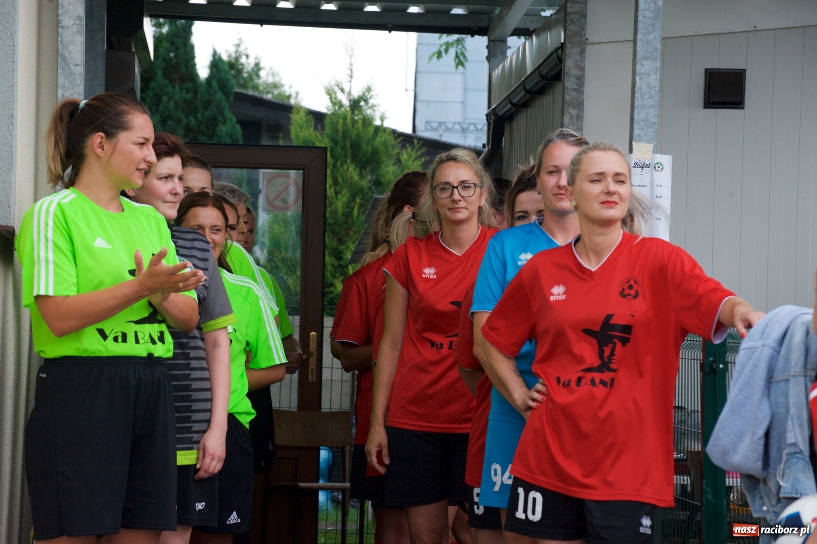 Zdjęcie w galerii na portalu naszraciborz.pl: Tworków. Mamuśki znów zagrają o puchar sołtysa wiadomości z regionu