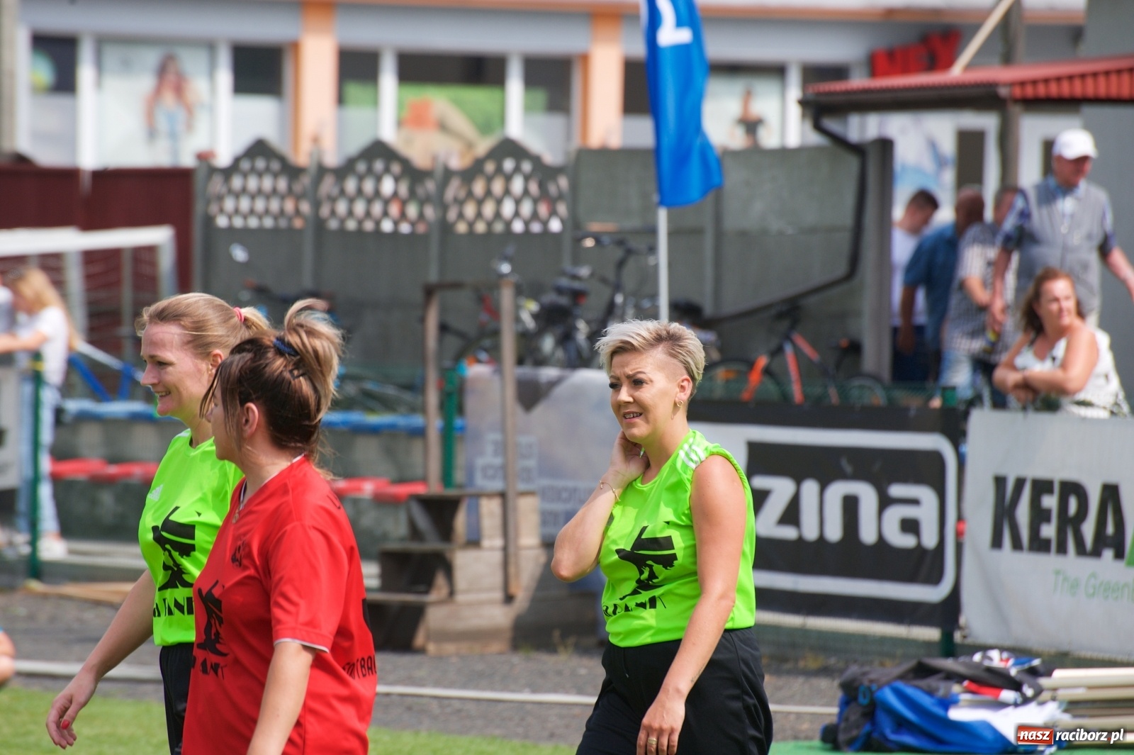 Zdjęcie w galerii na portalu naszraciborz.pl: Tworków. Mamuśki znów zagrają o puchar sołtysa wiadomości z regionu