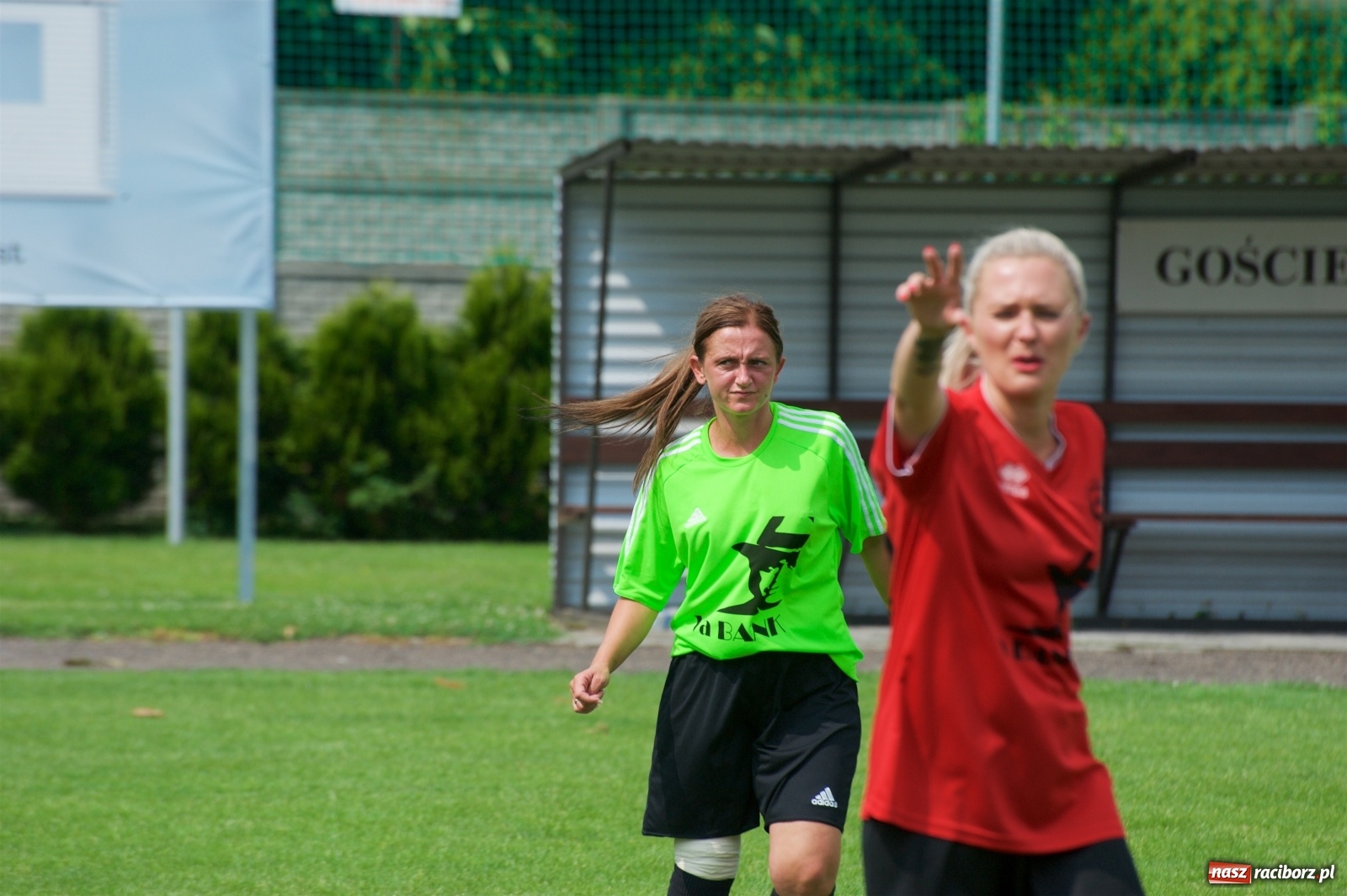 Zdjęcie w galerii na portalu naszraciborz.pl: Tworków. Mamuśki znów zagrają o puchar sołtysa wiadomości z regionu