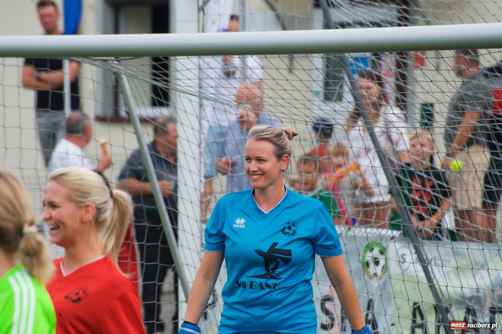 Zdjęcie w galerii na portalu naszraciborz.pl: Tworków. Mamuśki znów zagrają o puchar sołtysa wiadomości z regionu