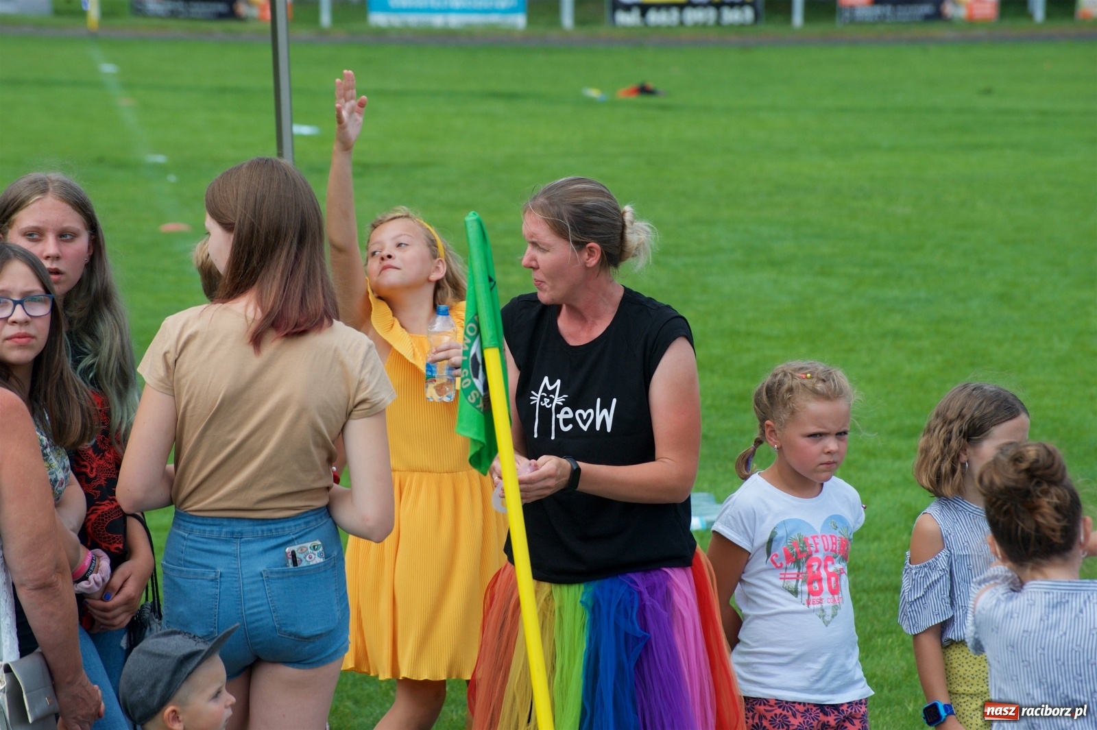 Zdjęcie w galerii na portalu naszraciborz.pl: Tworków. Mamuśki znów zagrają o puchar sołtysa wiadomości z regionu