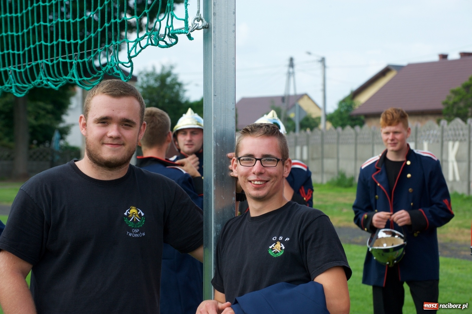 Zdjęcie w galerii na portalu naszraciborz.pl: Tworków. Mamuśki znów zagrają o puchar sołtysa wiadomości z regionu