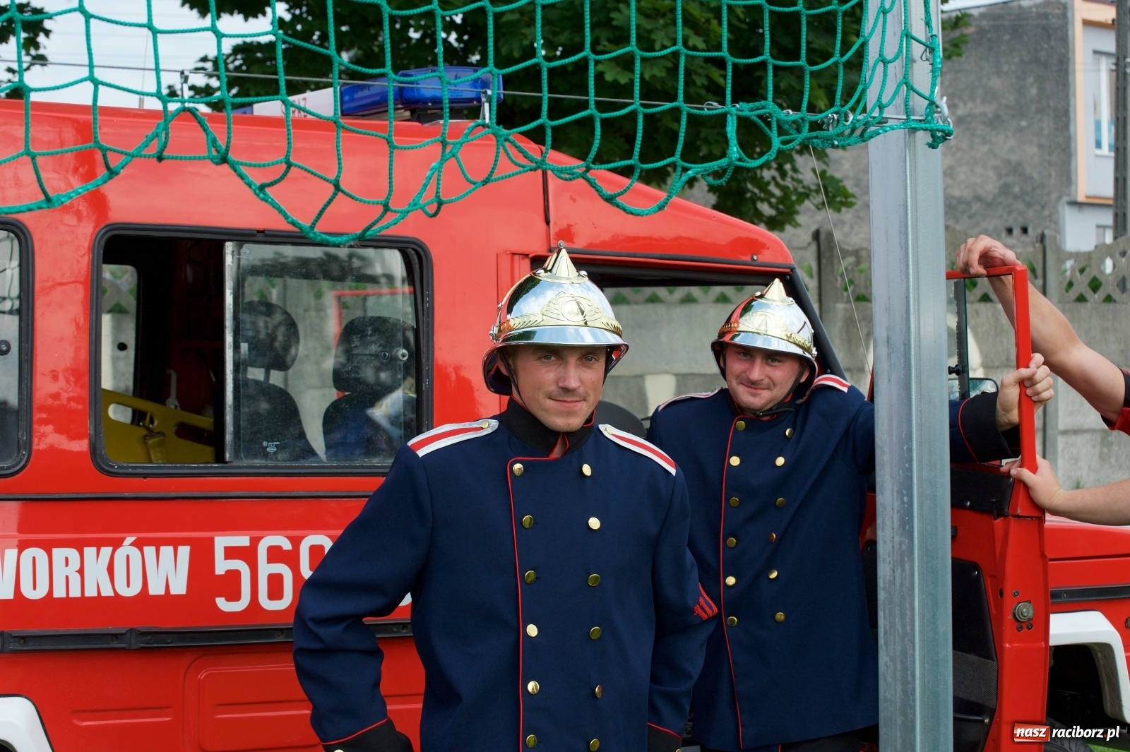 Zdjęcie w galerii na portalu naszraciborz.pl: Tworków. Mamuśki znów zagrają o puchar sołtysa wiadomości z regionu