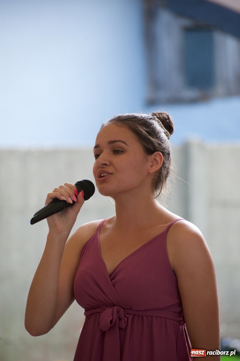 Zdjęcie w galerii na portalu naszraciborz.pl: Tworków. Mamuśki znów zagrają o puchar sołtysa wiadomości z regionu